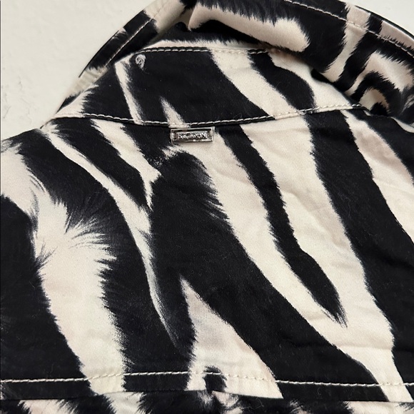 Chic Zebra Pattern Jacket - Picture 7 of 7